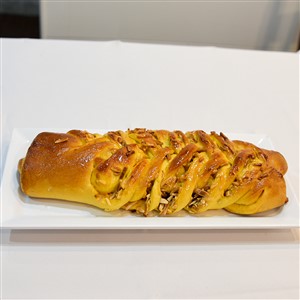  Almond Braid